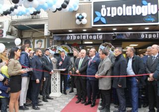 Akhisar Özpolatoğlu açılışı