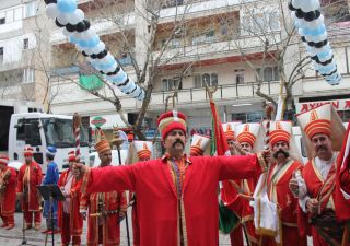 Akhisar Özpolatoğlu açılışı