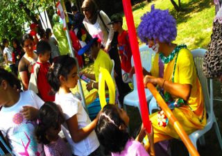 Sosis balon dağıtımı